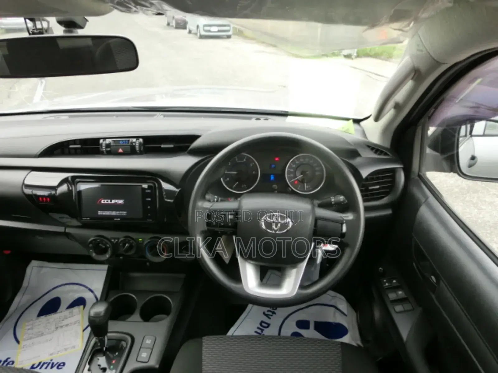 Toyota Hilux Revo Double Cab Deisel 2.4 RWD 2018 Silver