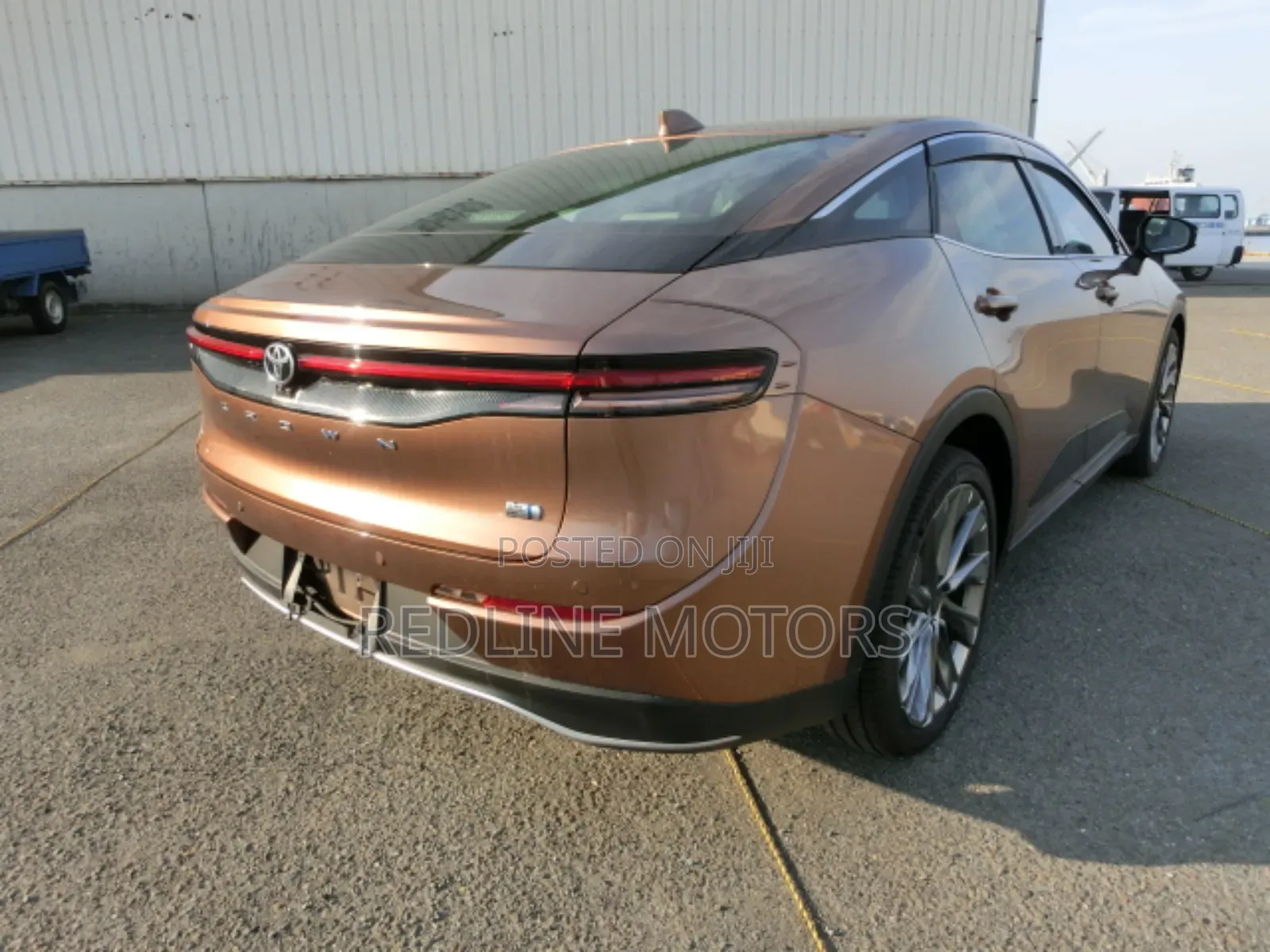 Toyota Crown 2022 Brown