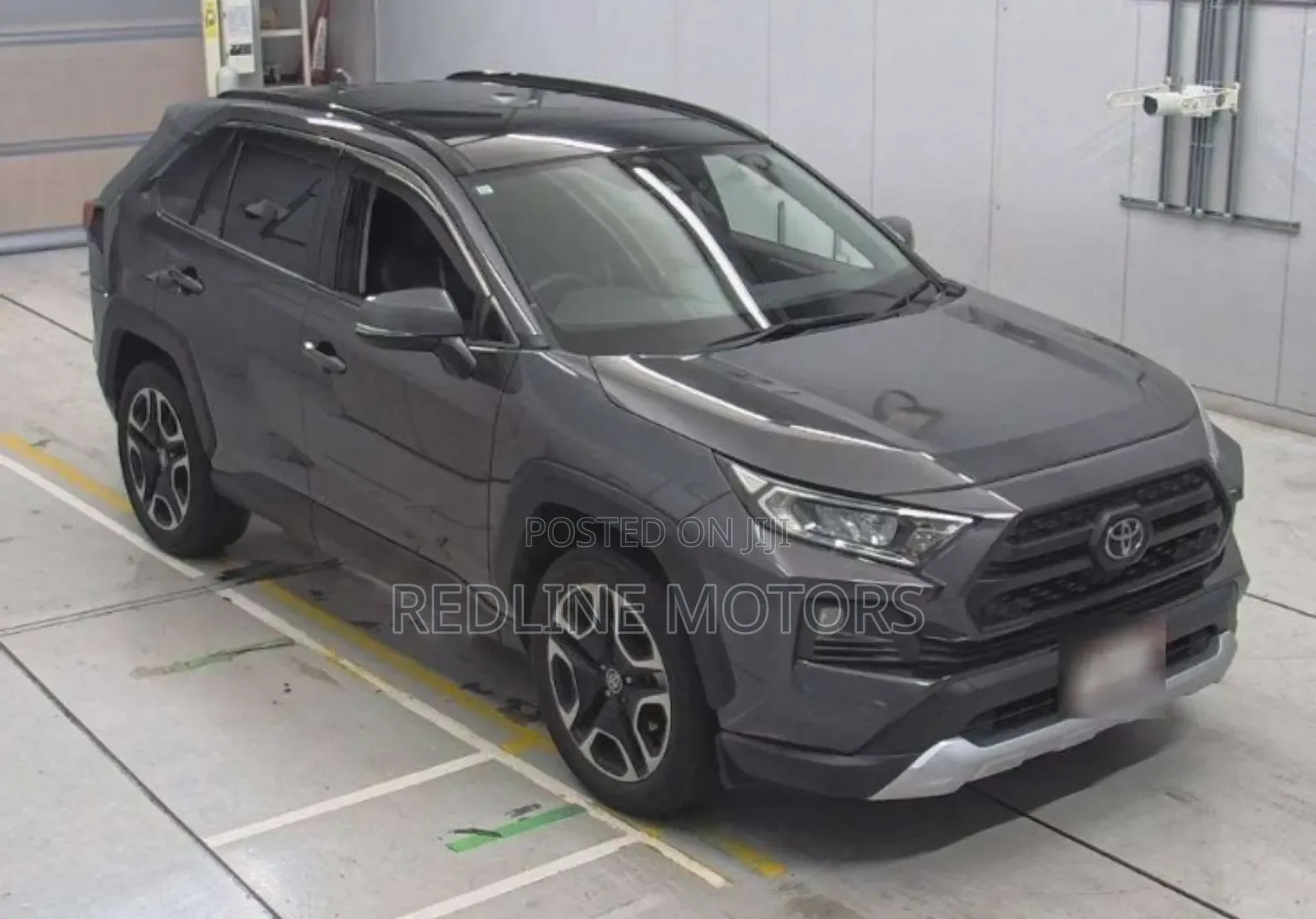 Toyota RAV4 XLE AWD 2019 Gray