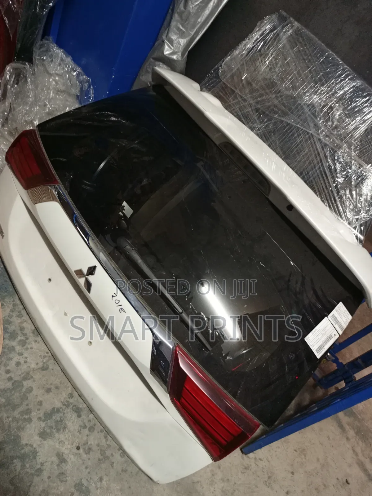 Ex Japan Mitsubishi Outlander 2018tailgate