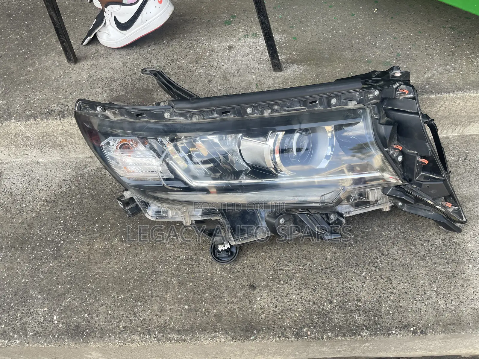Toyota Prado Landcruiser 165
