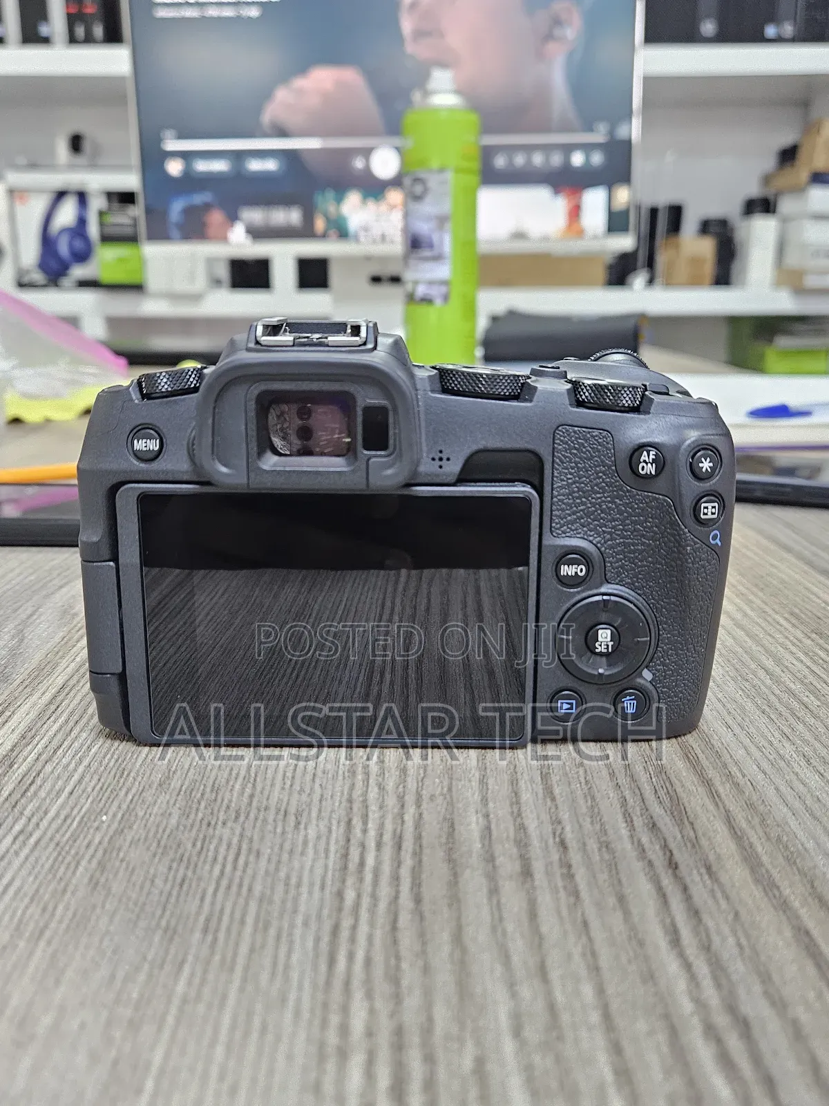 Canon Eos Rp Mirrorless Camera With Rf Adapter
