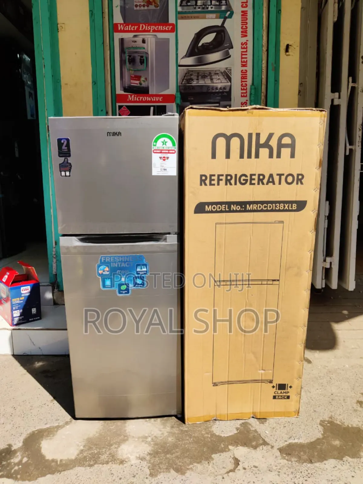 Mika Fridge 132liters