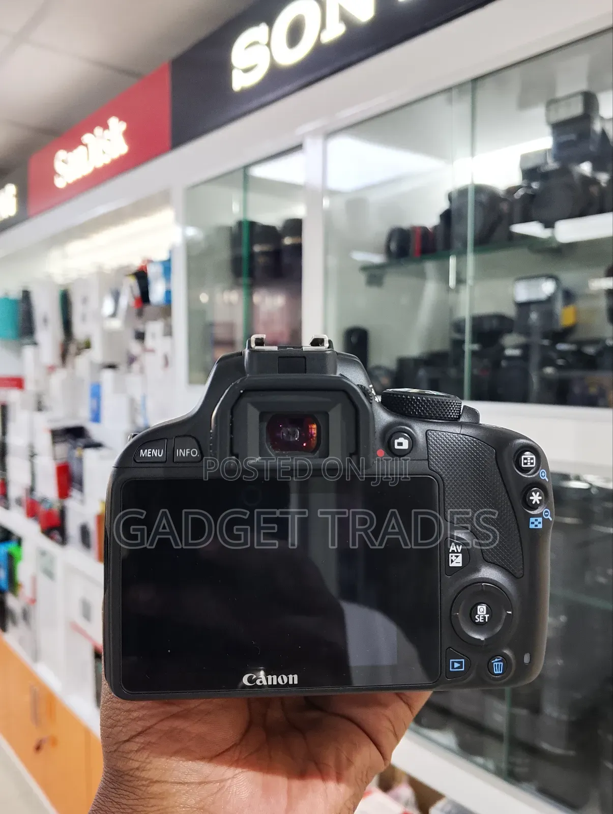 Canon Eos Rebel Sl1 DSLR Camera With 18-55mm