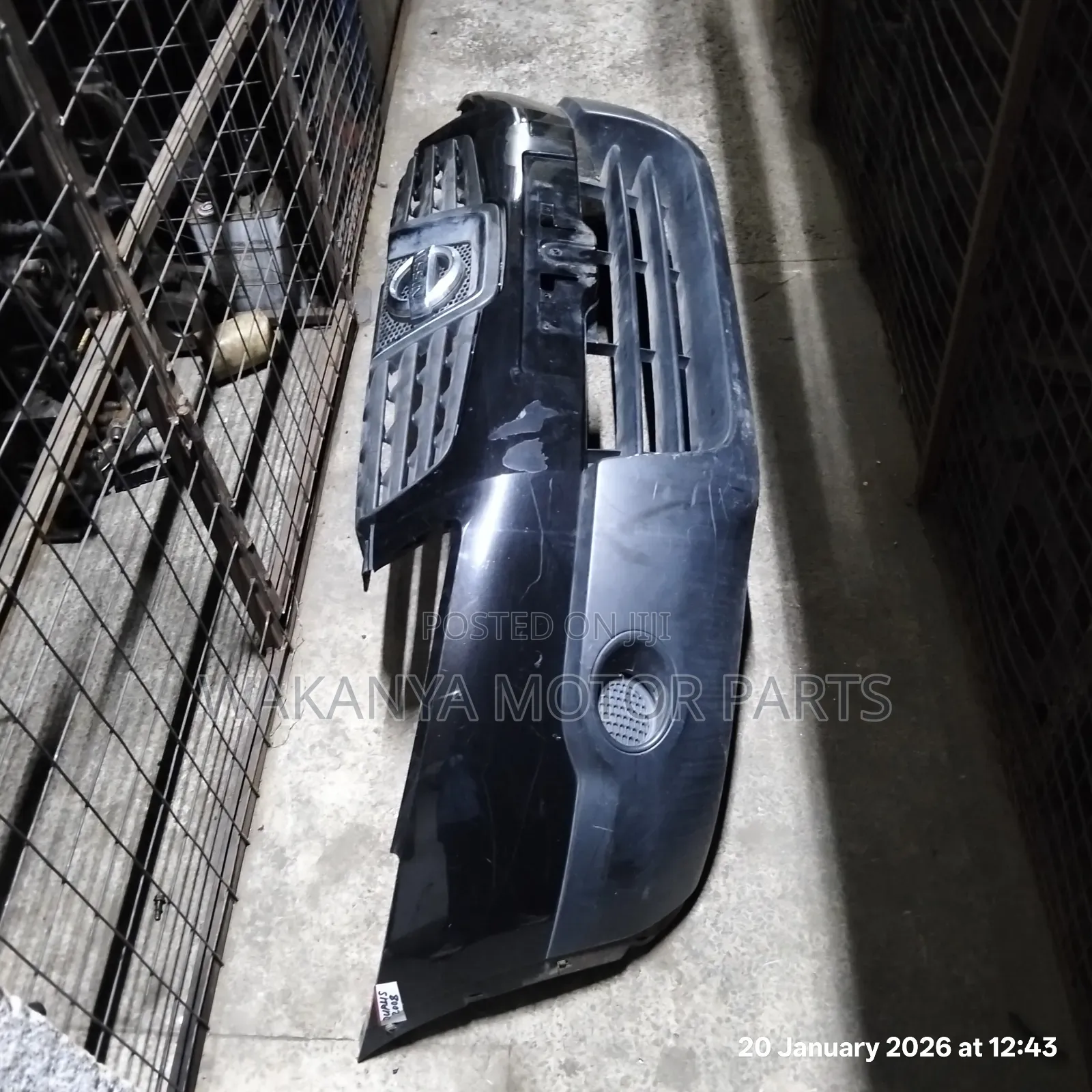 Nissan Dualis Models 2008/2010 Front Bumper Complete With Grille