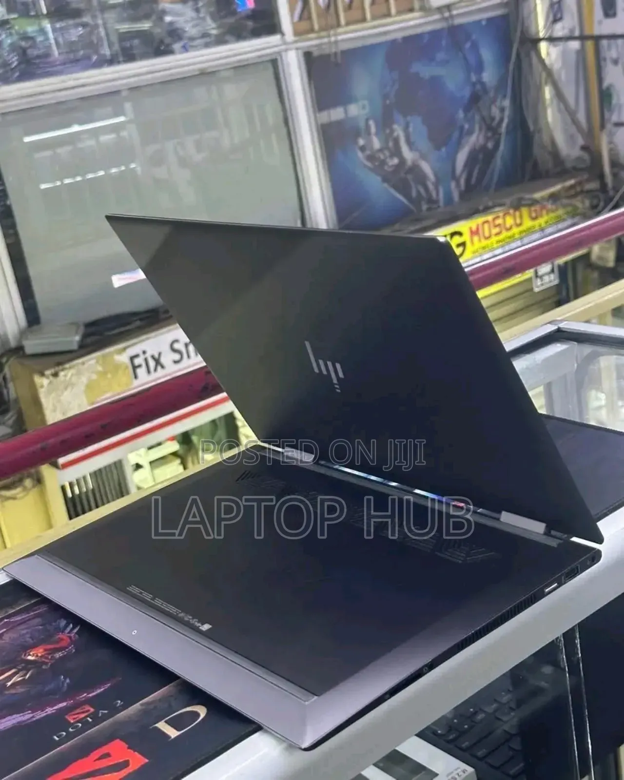 Laptop HP Envy 15 8GB AMD Ryzen 5 SSD 256GB