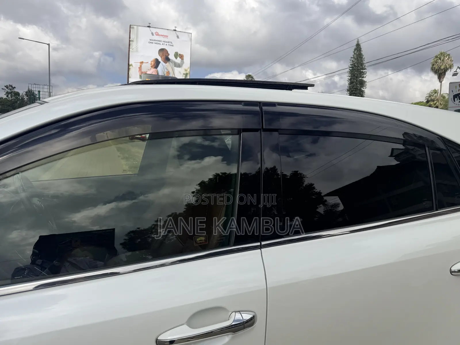 Toyota Harrier 2.0 2018 White