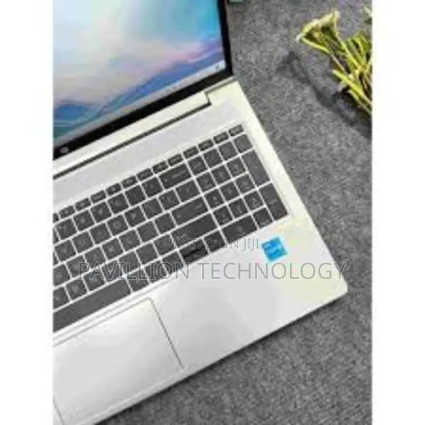 Laptop HP ProBook 450 G8 16GB Intel Core i5 SSD 256GB