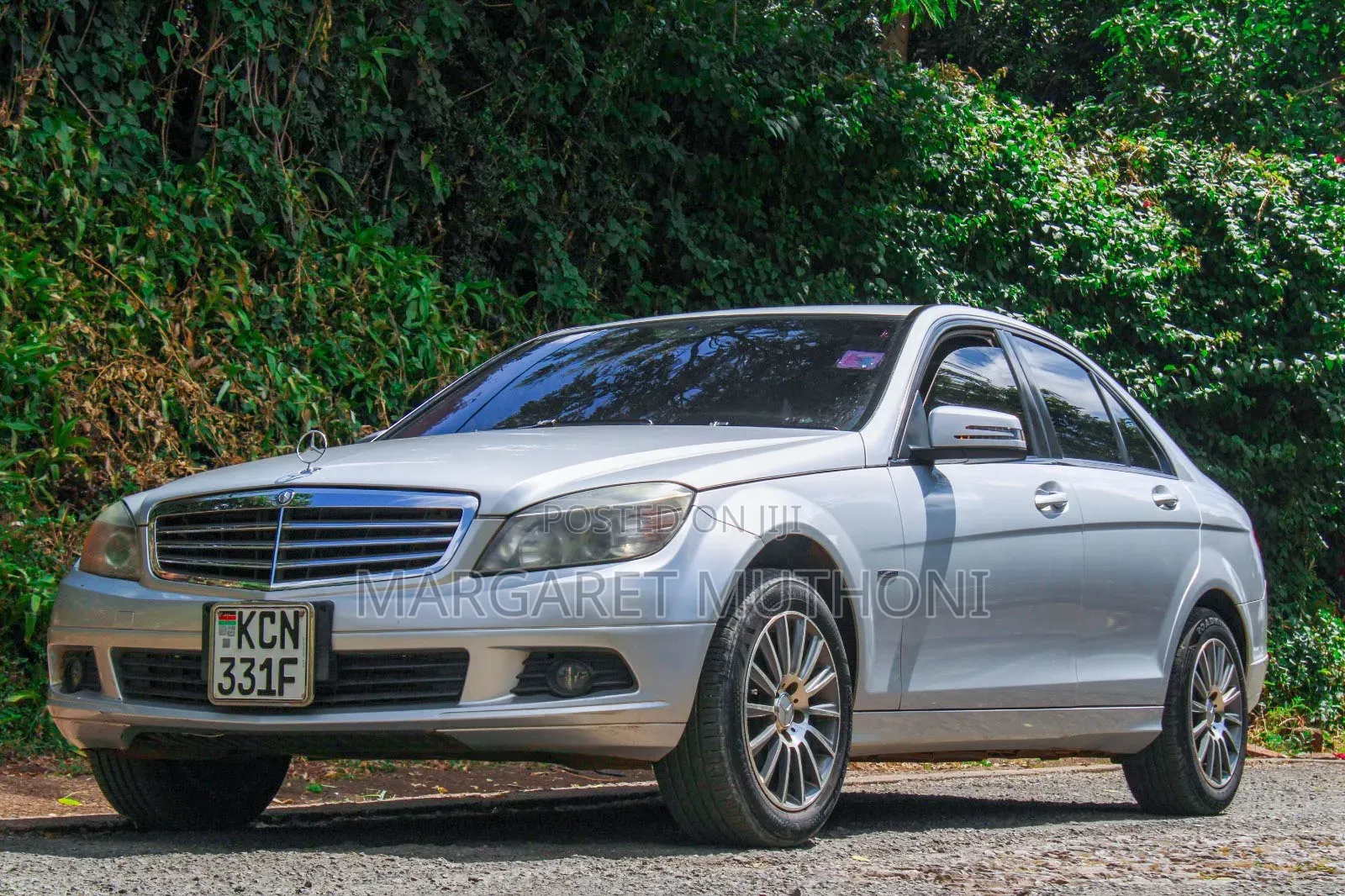 Mercedes-Benz C200 2010 Silver