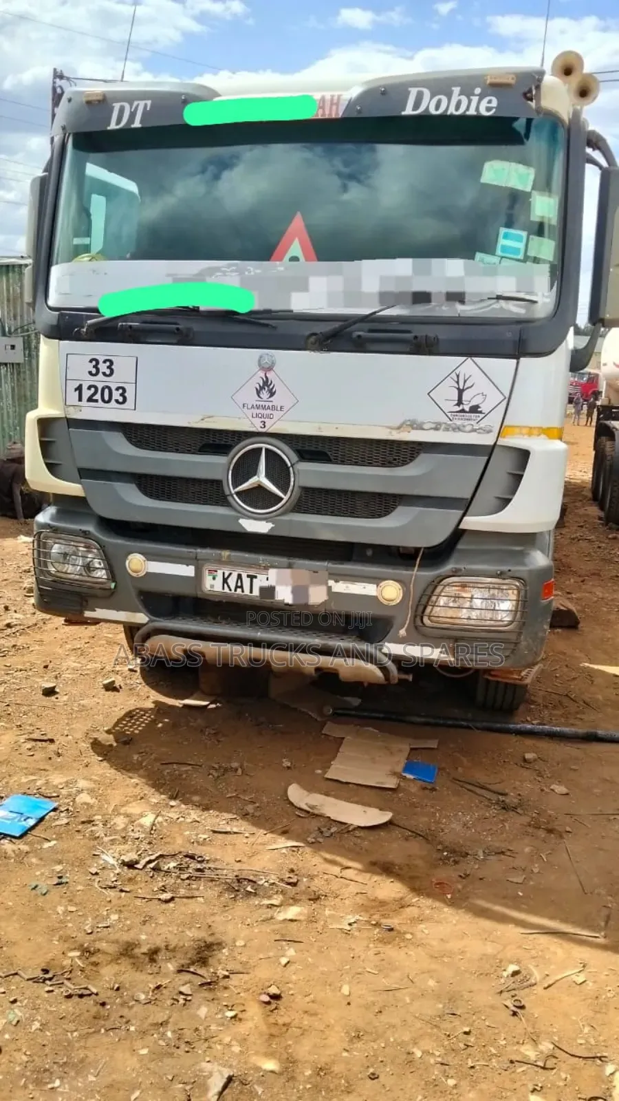 Mercedes-Benz 2004 White