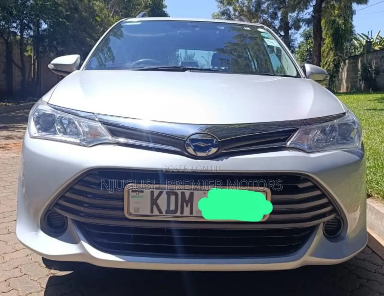 Toyota Corolla Fielder 2016 Silver