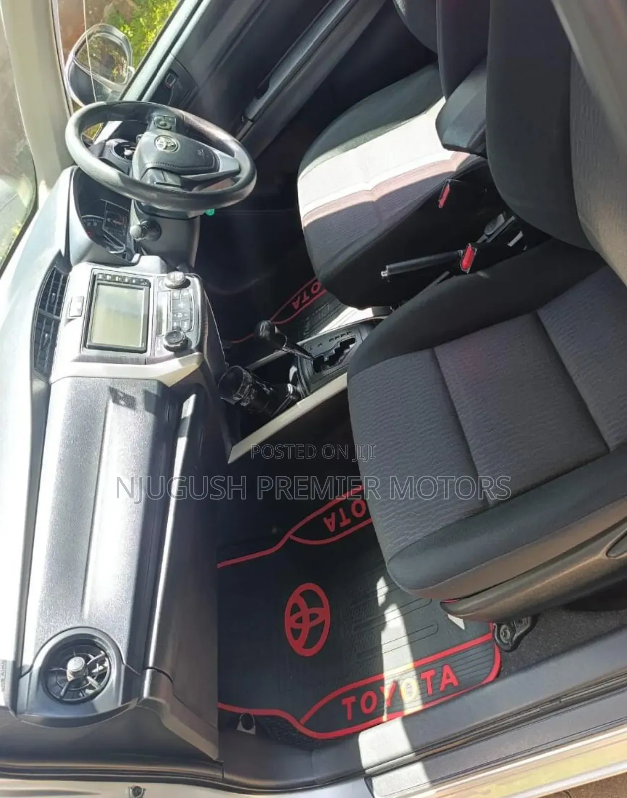 Toyota Corolla Fielder 2016 Silver
