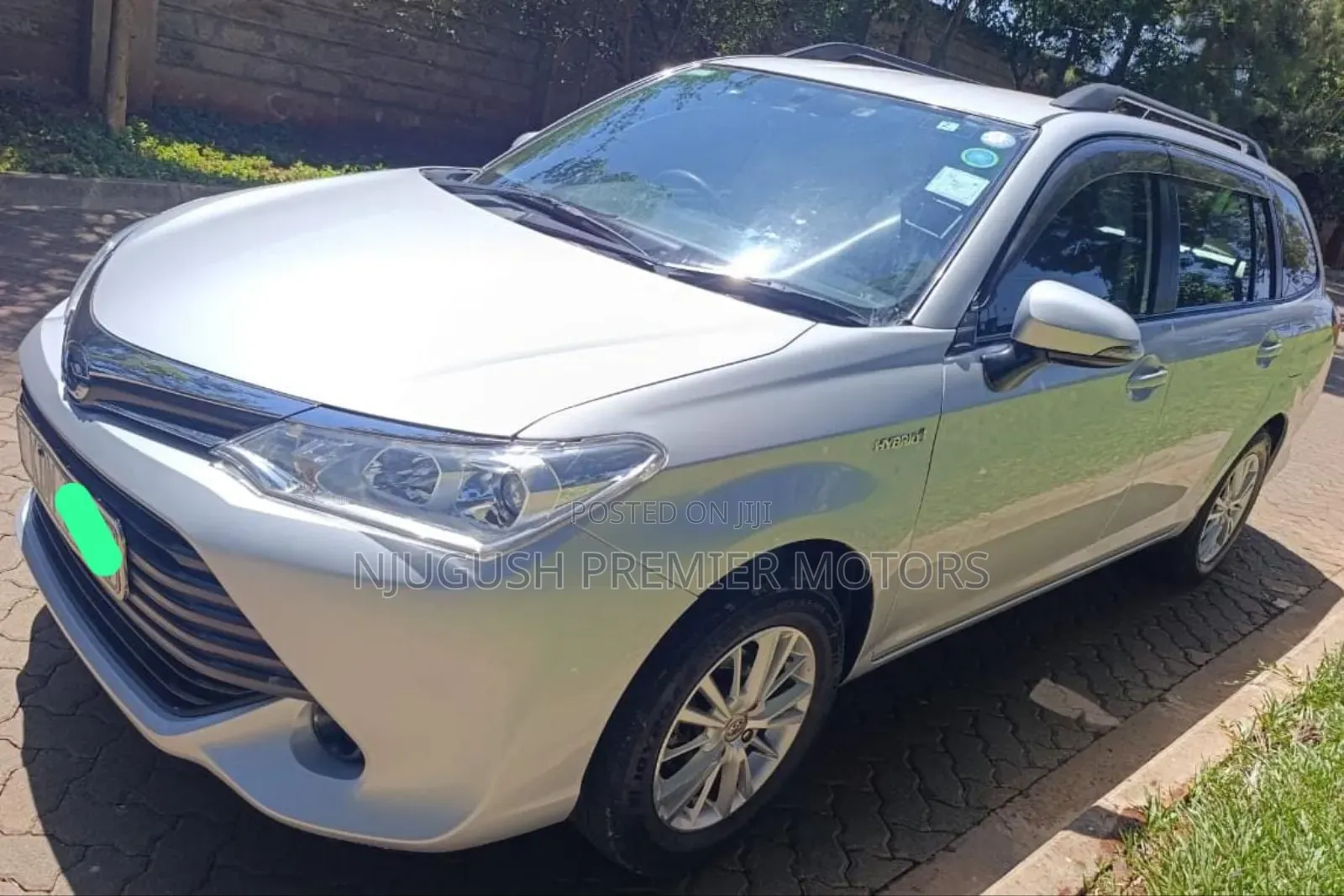 Toyota Corolla Fielder 2016 Silver