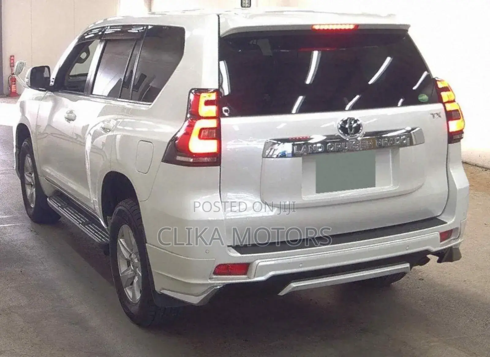 Toyota Land Cruiser Prado 2.8 2019 Pearl