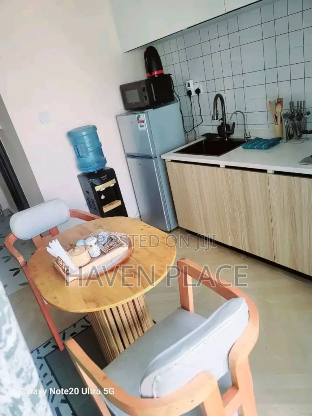 Studio Apartment 
Artesano Apartments -Syokimau Kivulini Muthama