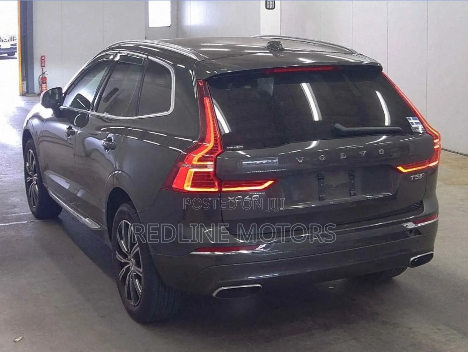 Volvo XC60 T5 Momentum AWD 2018 Gray