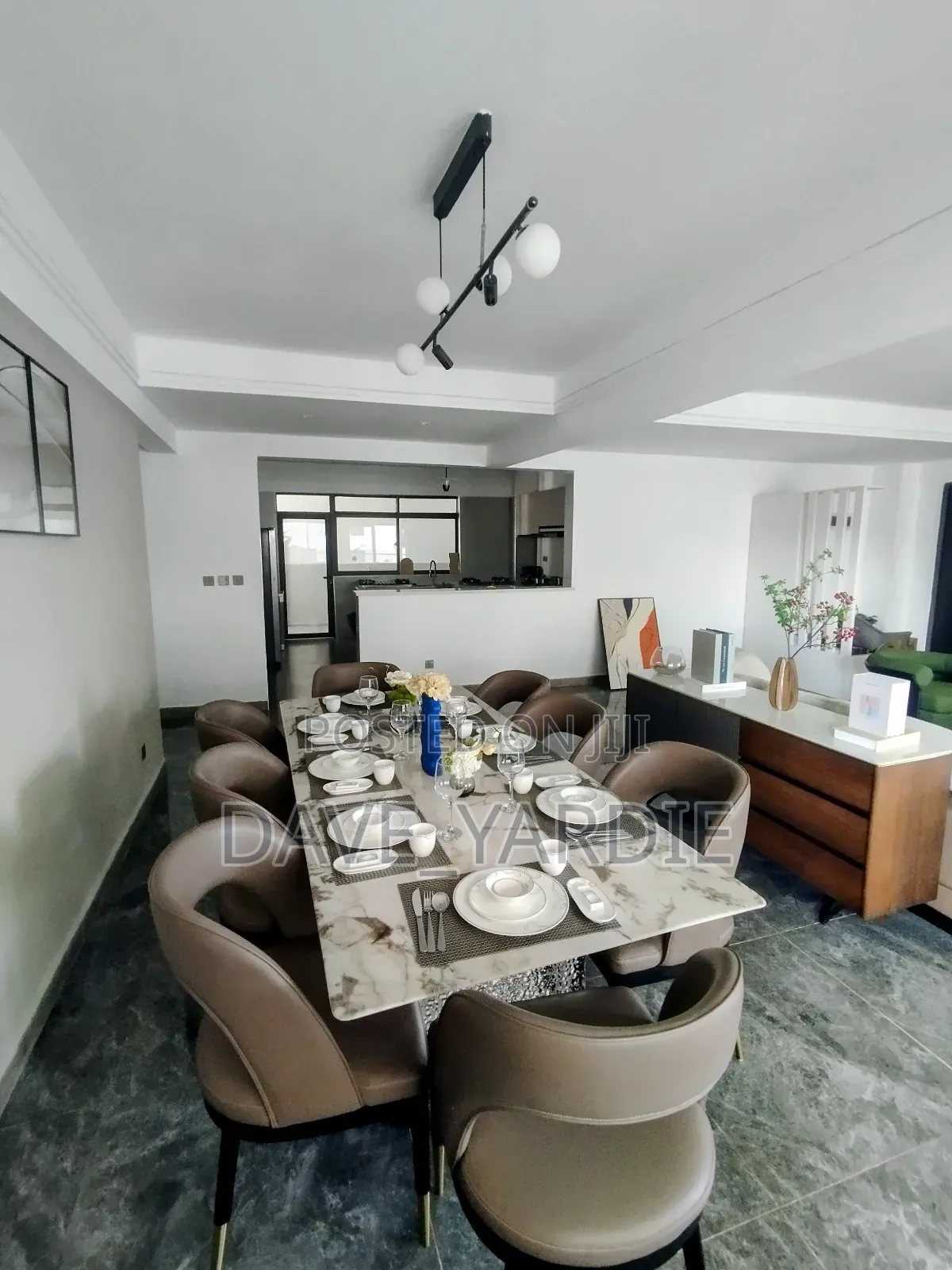 4bdrm Apartment in Kileleshwa for sale
