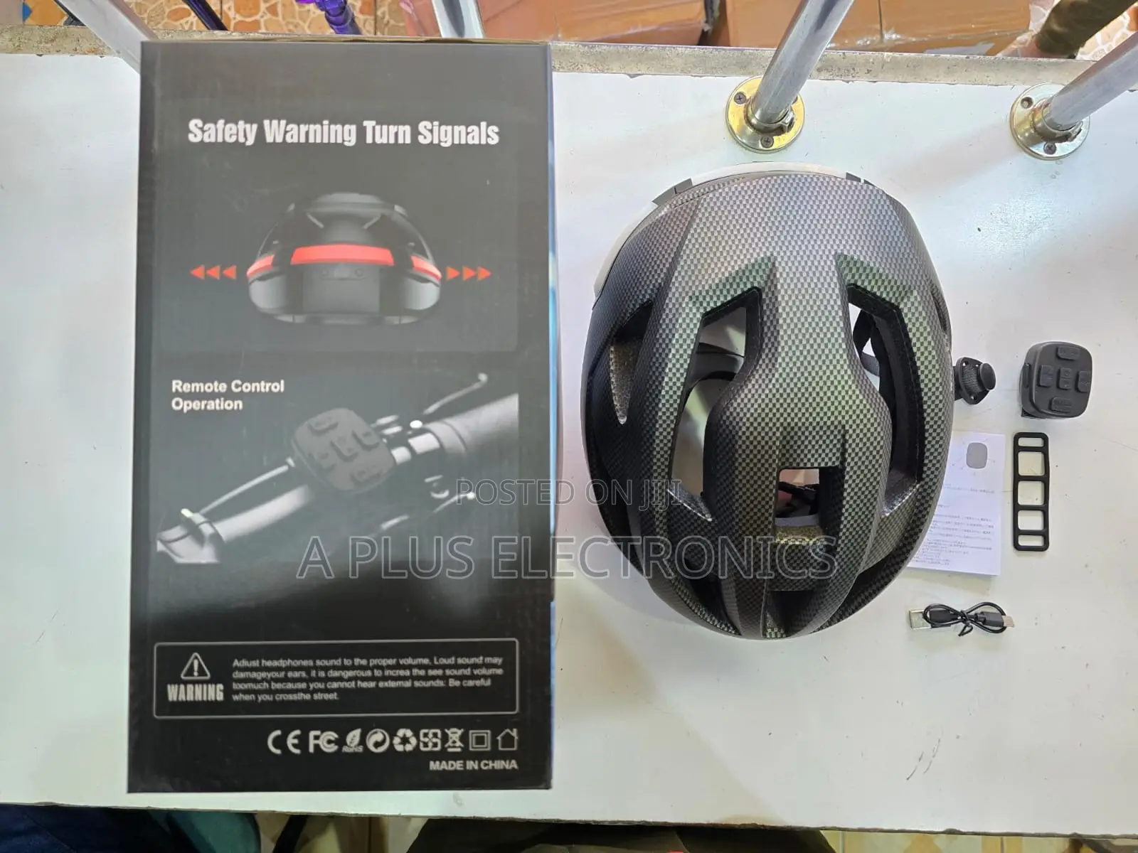  Smart Ai Bike Helmet –Bluetooth Enabled Speakers Control Button
