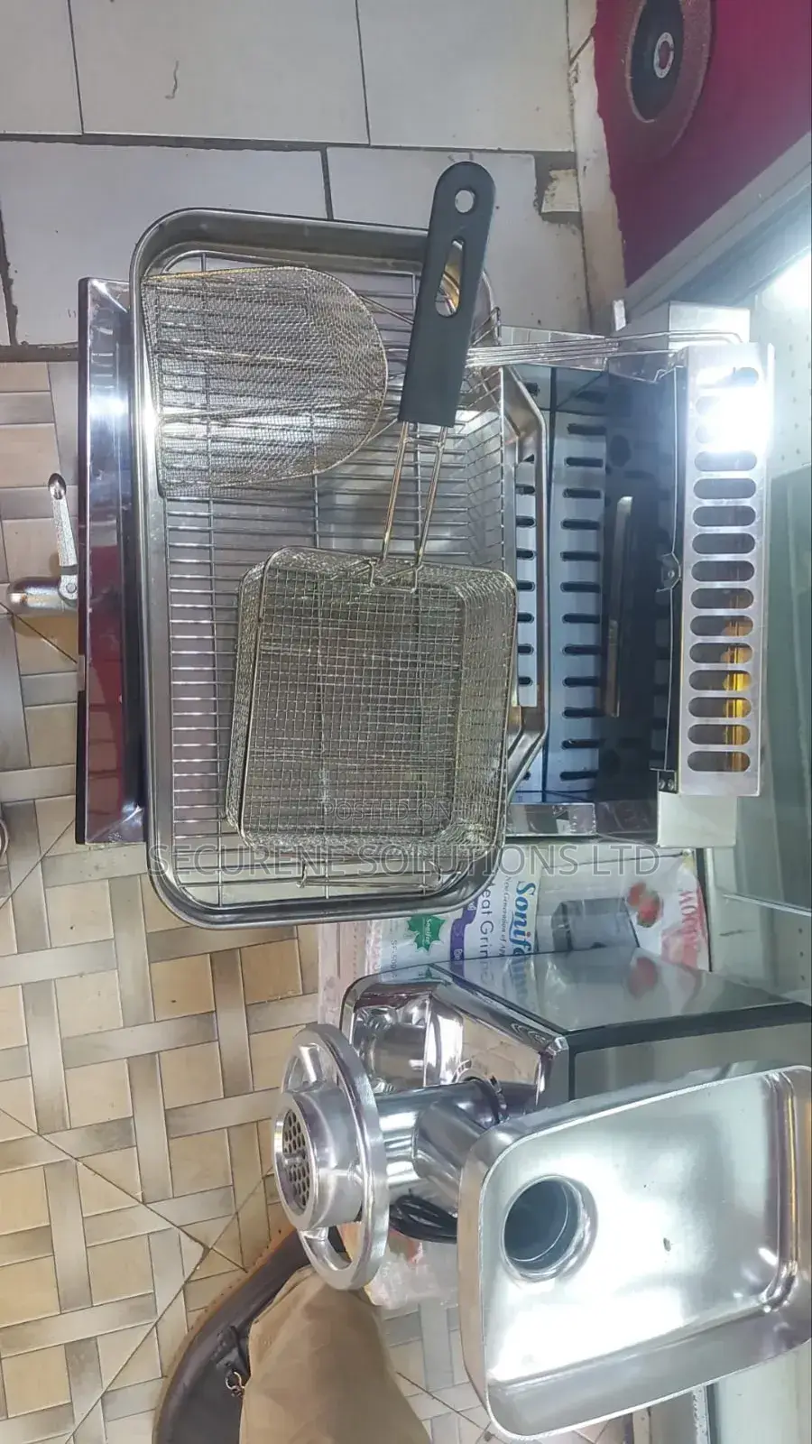 Commercial Deep Fryer,A Single-tank Model.