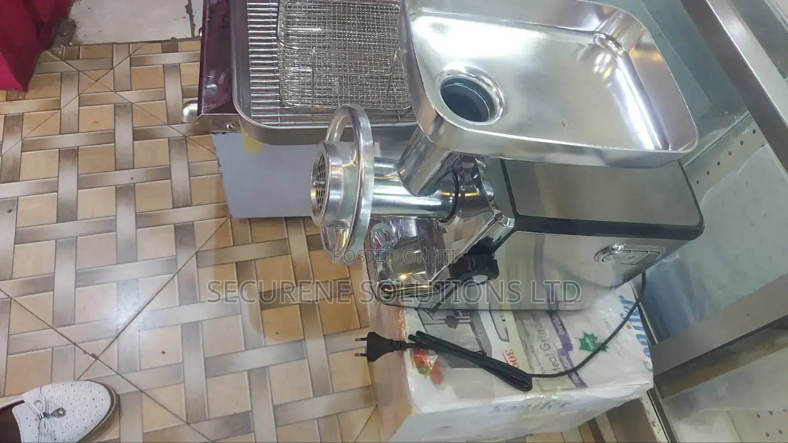 Sonifer Sf-5001 Electric Meat Grinder.