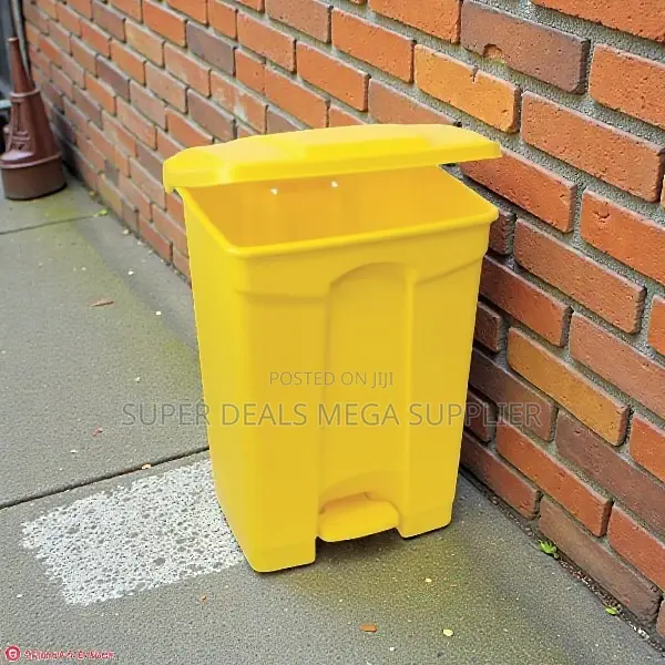 30 Litres Hard Plastic Waste Garbage Dust Bin Ideal for Hospitals Use