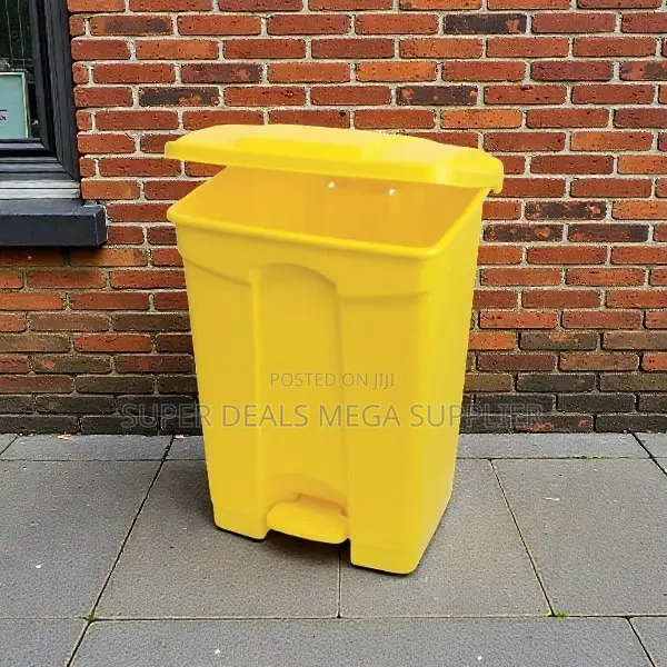 Quality 30l Hard Plastic Pedal Waste Bin for Home and Commercial Use