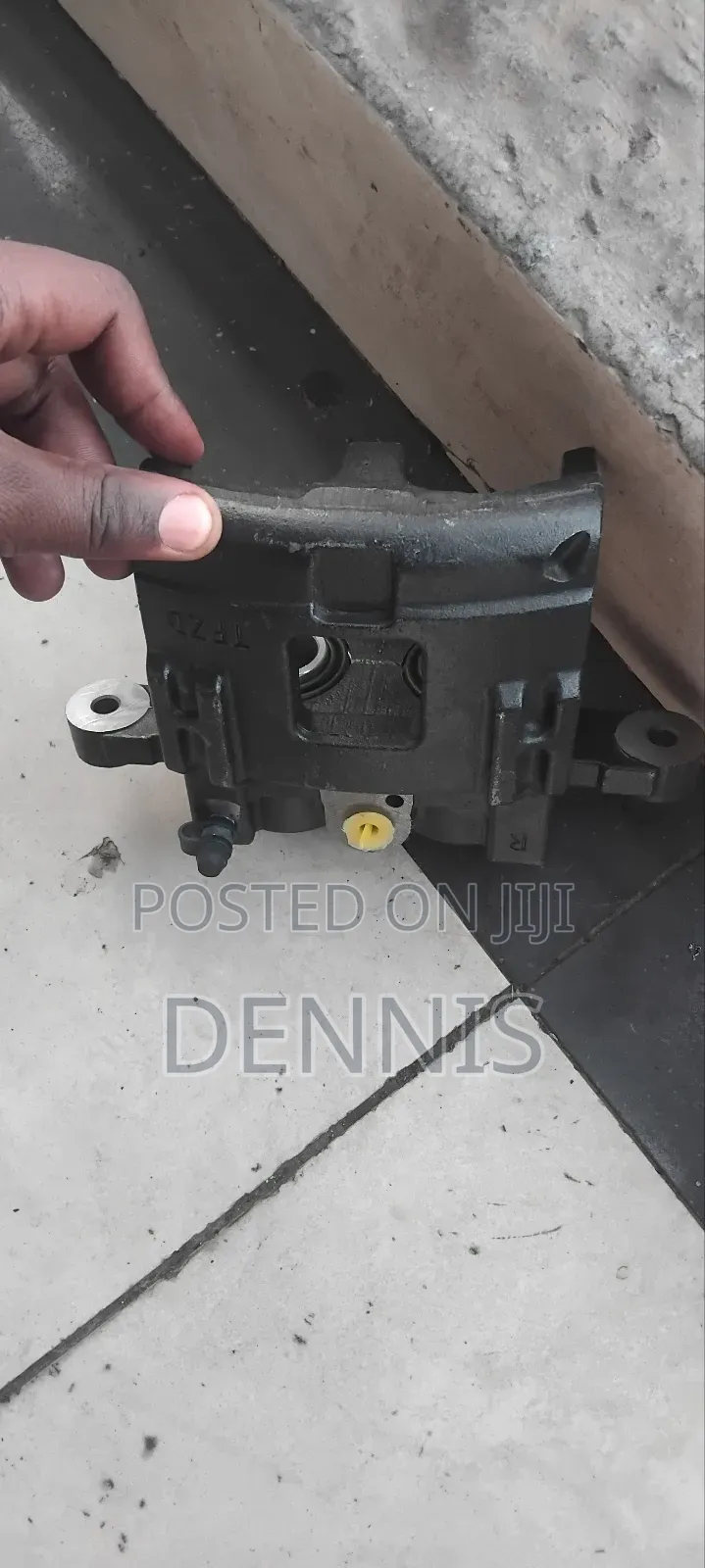 Front Caliper Hillux Old 2wd