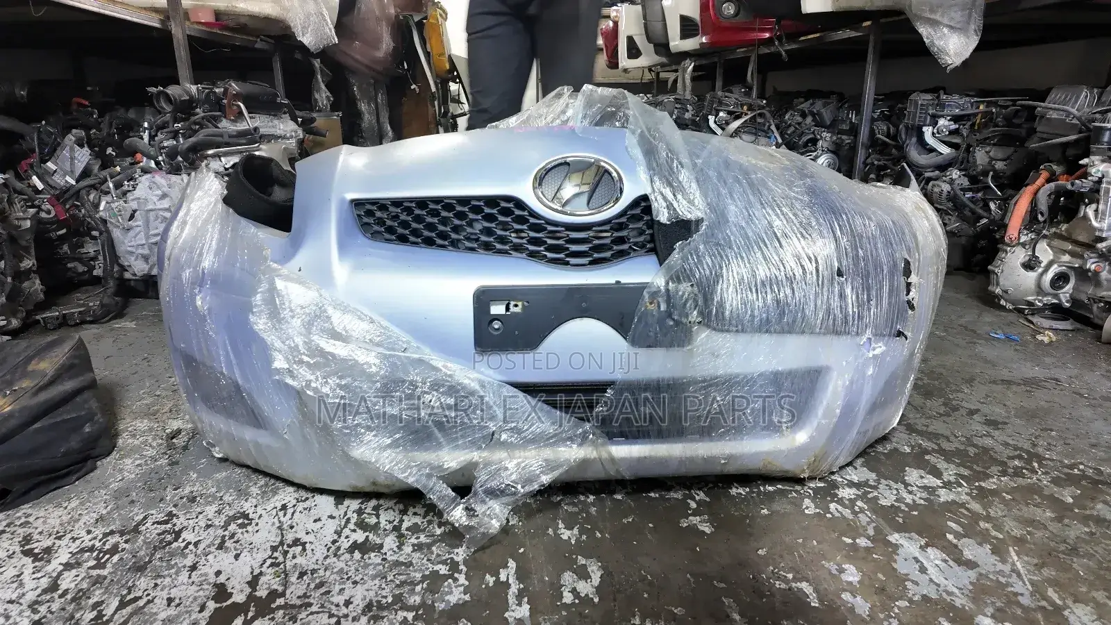 Toyota Vitz Nosecut 2005–2010 Original Ex-Japan