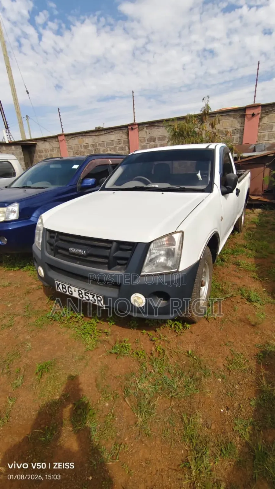 Isuzu D-MAX 2010 White
