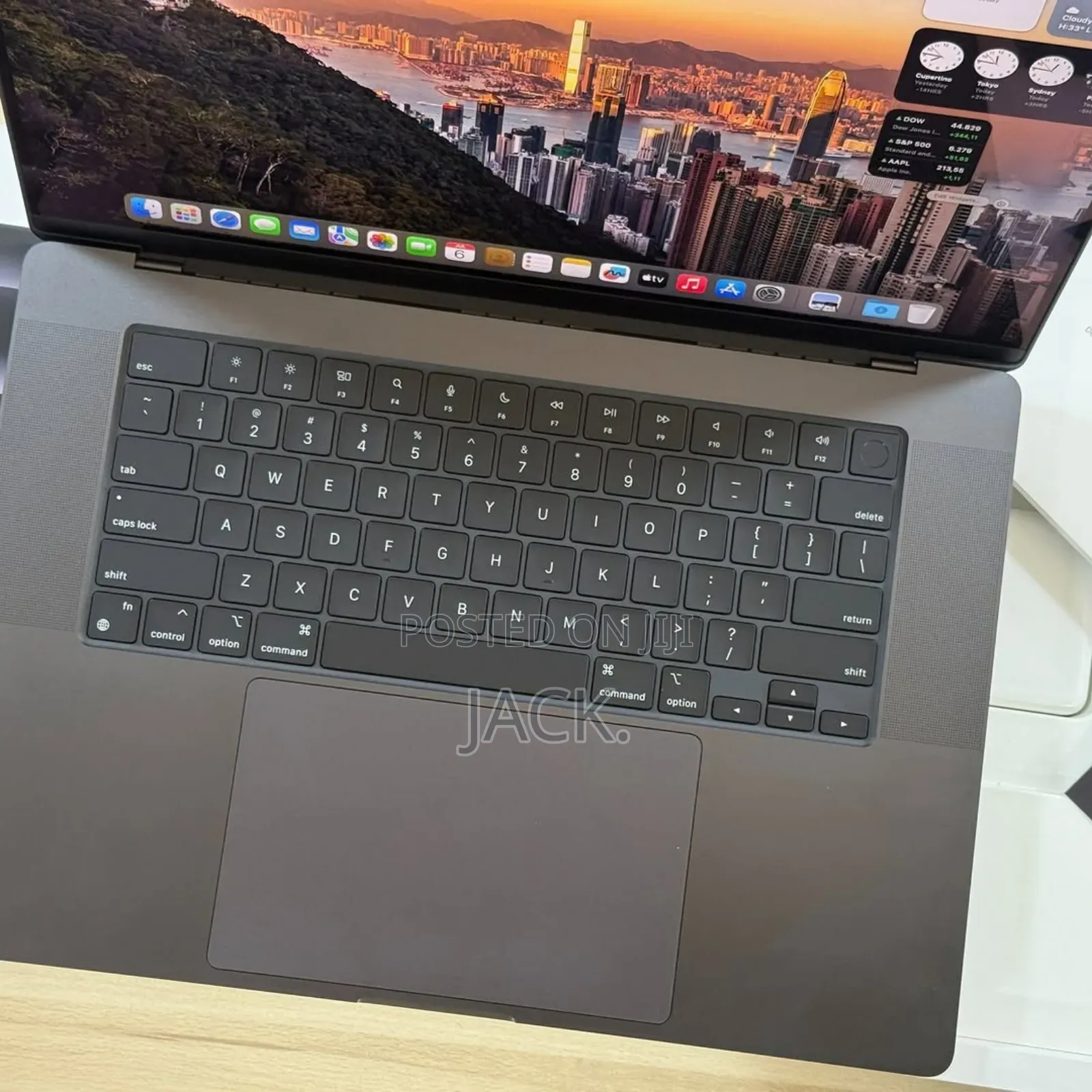 Laptop Apple MacBook Pro 2024 M4 Max 16-inch 36GB Apple M4 Max SSD 1T