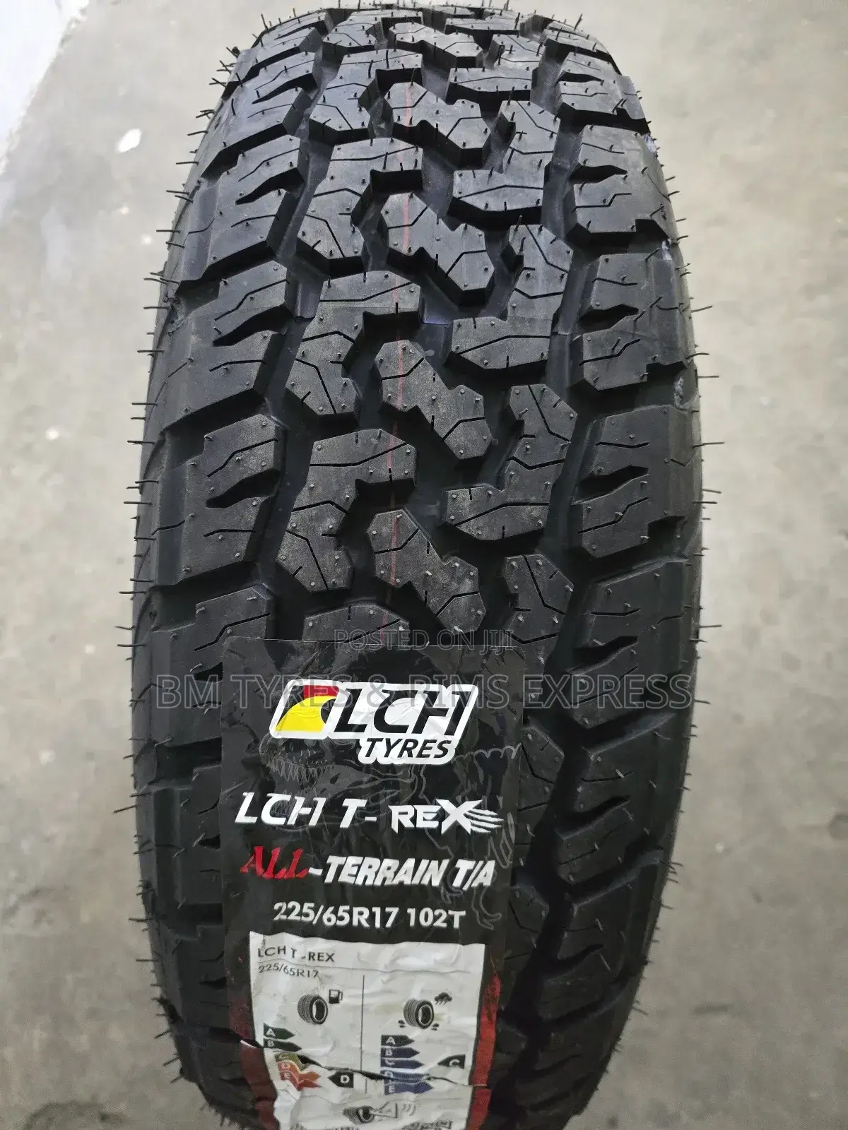 225 /65 R17 LCH Tyres (All Terrein)