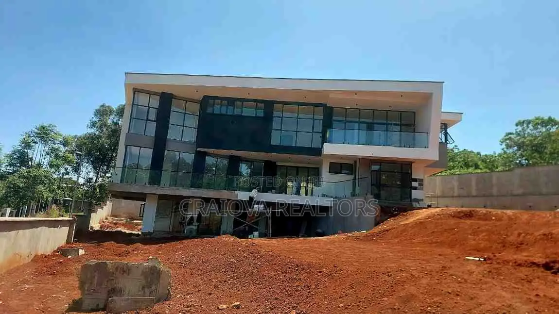 5bdrm House in Nyari for sale