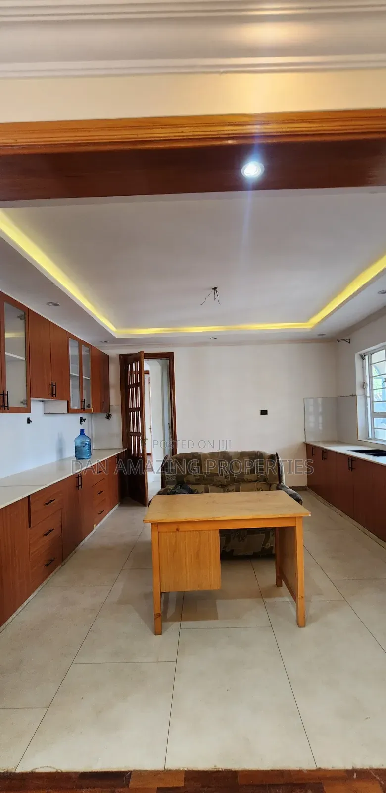 4bdrm Maisonette in Rangau On 1/4 Acre, Ongata Rongai for sale