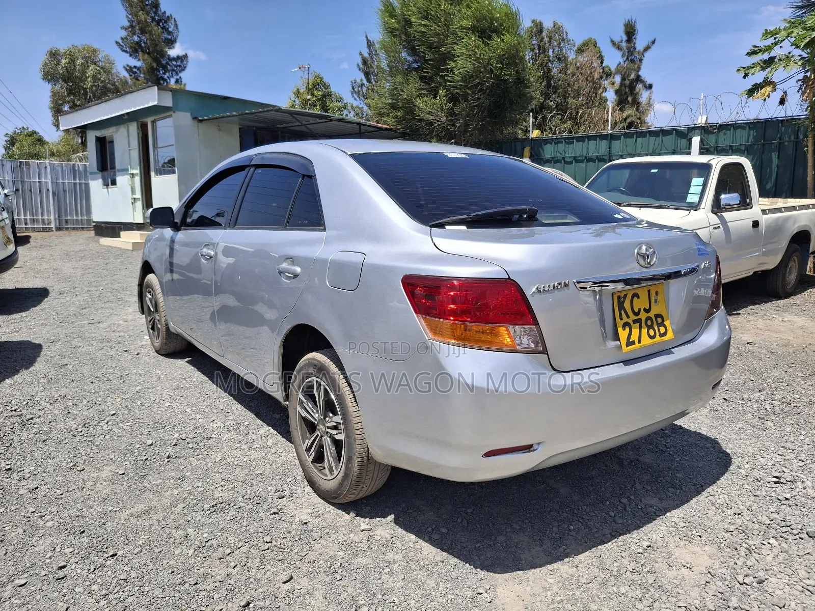 Toyota Allion 2010 Silver