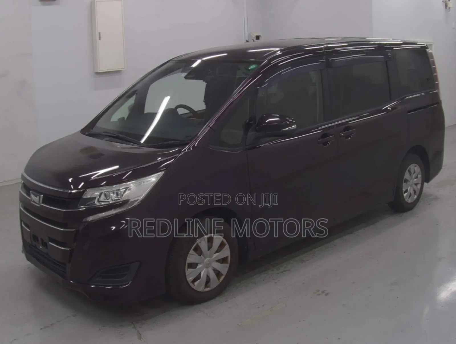 Toyota Noah 2.0 AWD (8 Seater) 2018 Brown