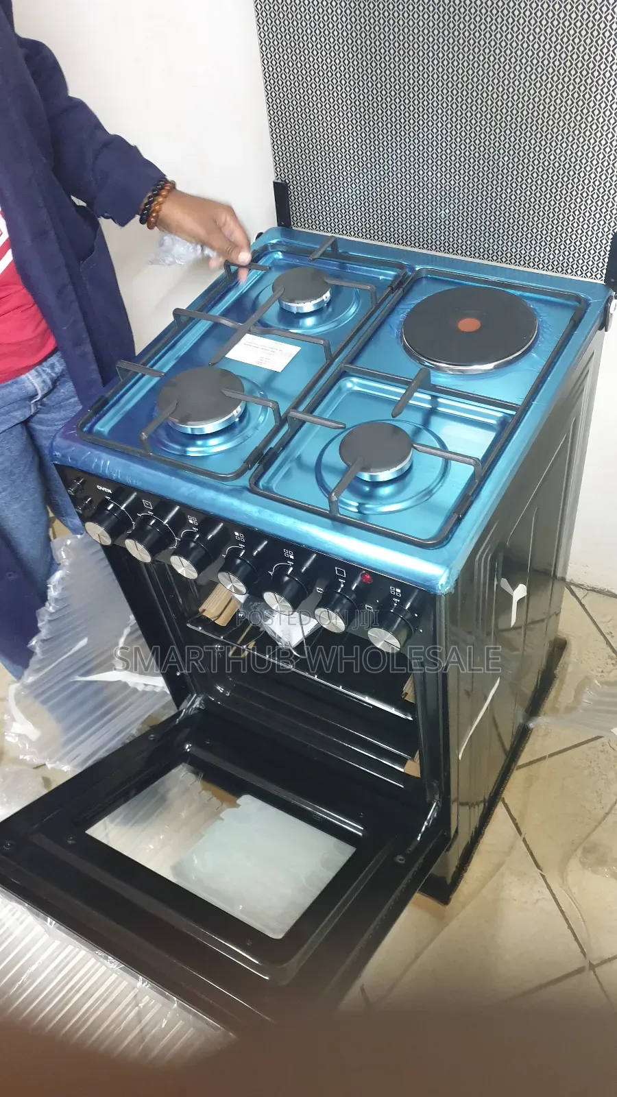 Syinix X 3+1 Standing Cooker 50*55 With Lectric Oven Cooker