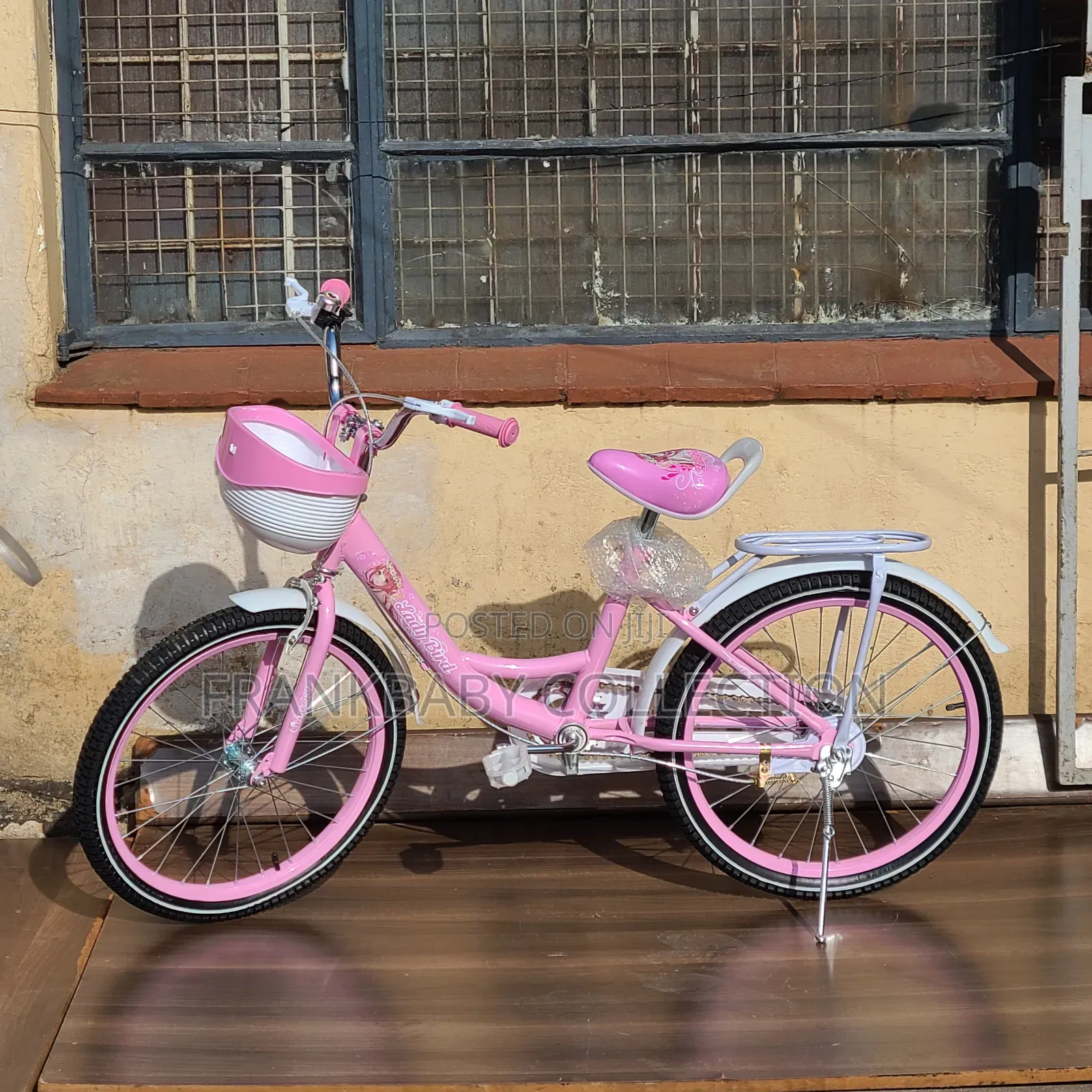 Pink Girls Size 20 Princess Bicycle