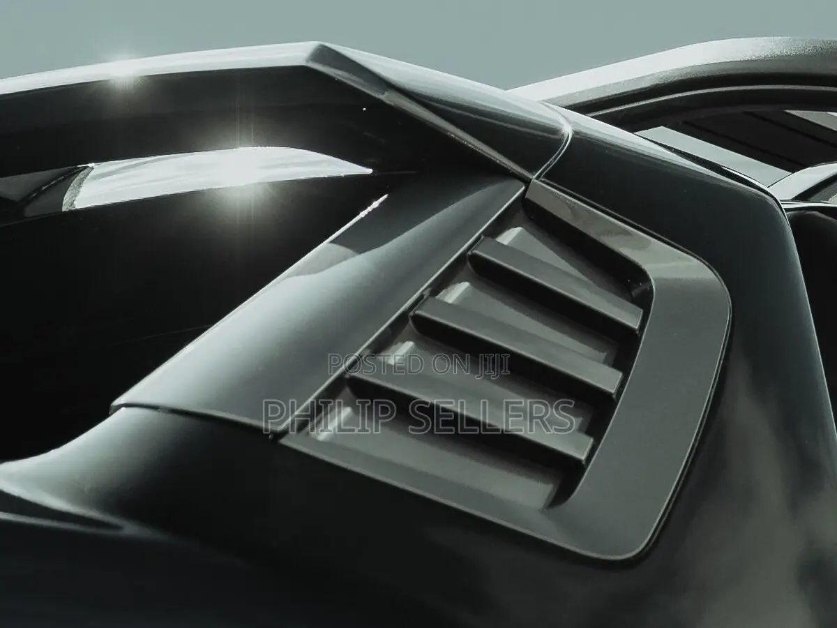 Cargo Box Cover Is the Latest Generation of Fullbox From Alpha,