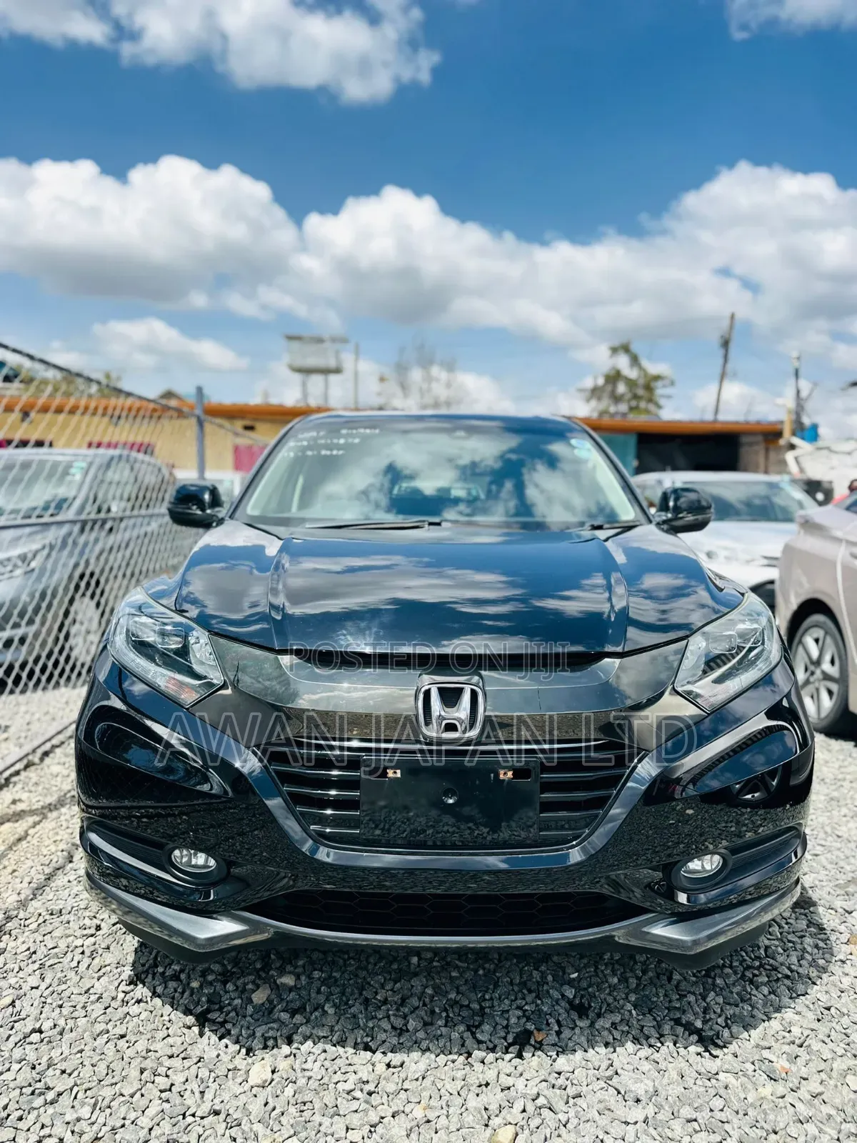 Honda Vezel 1.5 Hybrid 4WD 2018 Black