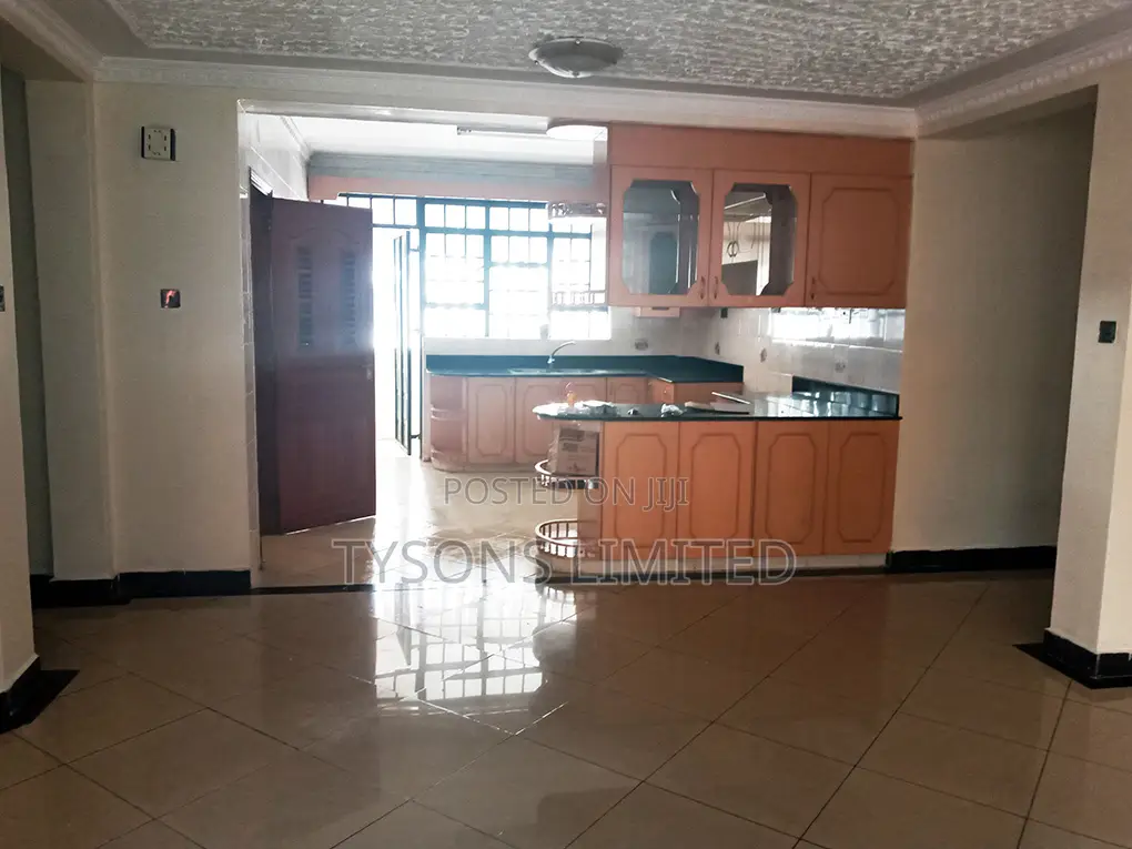 3bdrm Apartment in Lavington, Valley Arcade for sale