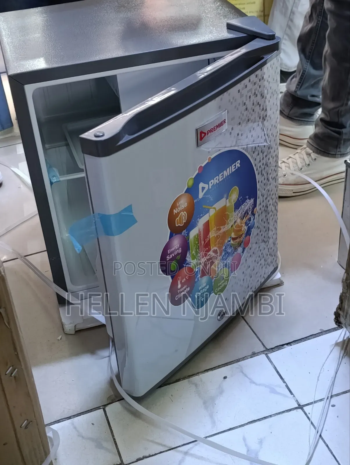 Premier 50ltr One Door Bar Fridge