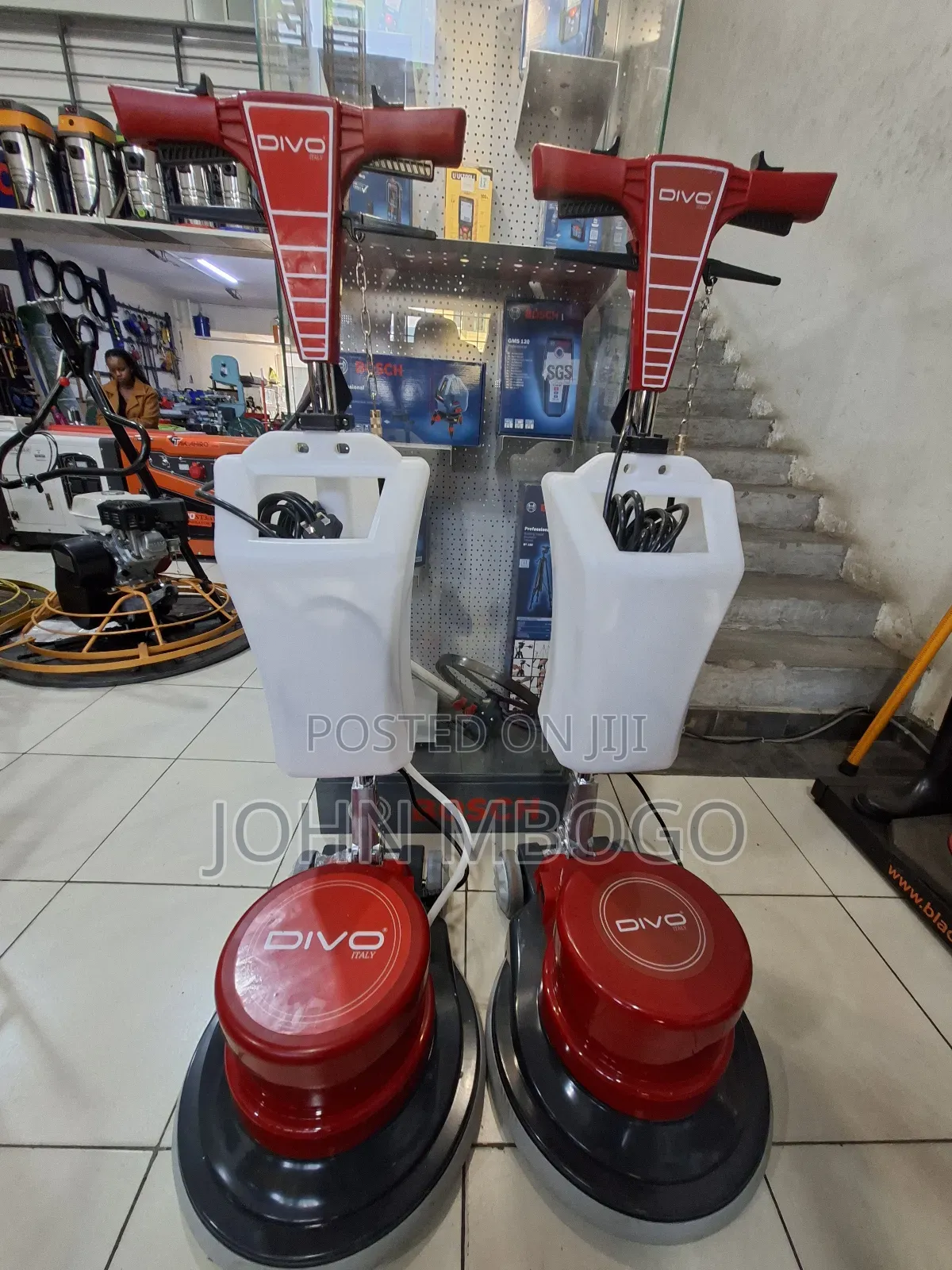 Floor Scrubber /Carpet Cleaner .