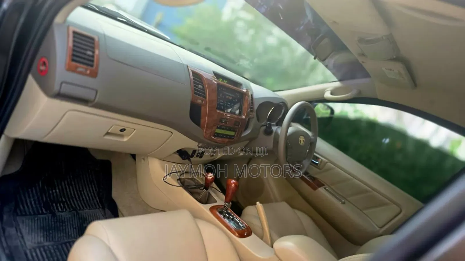 Toyota Fortuner 2015 Black