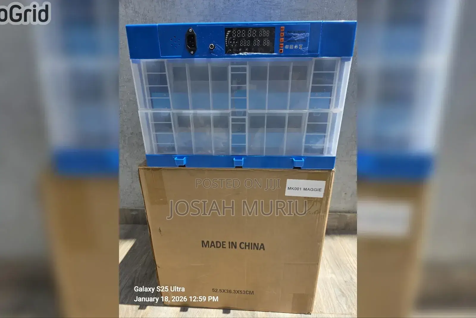Eggs Incubator 
Ac/Dc 128 Eggs
