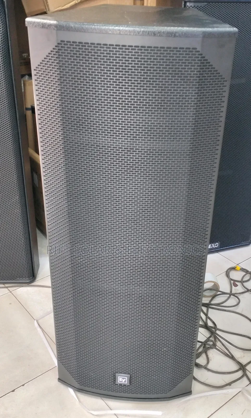 Ev 15" Double Full Range Professional Wooden Speaker 3000 Watts
