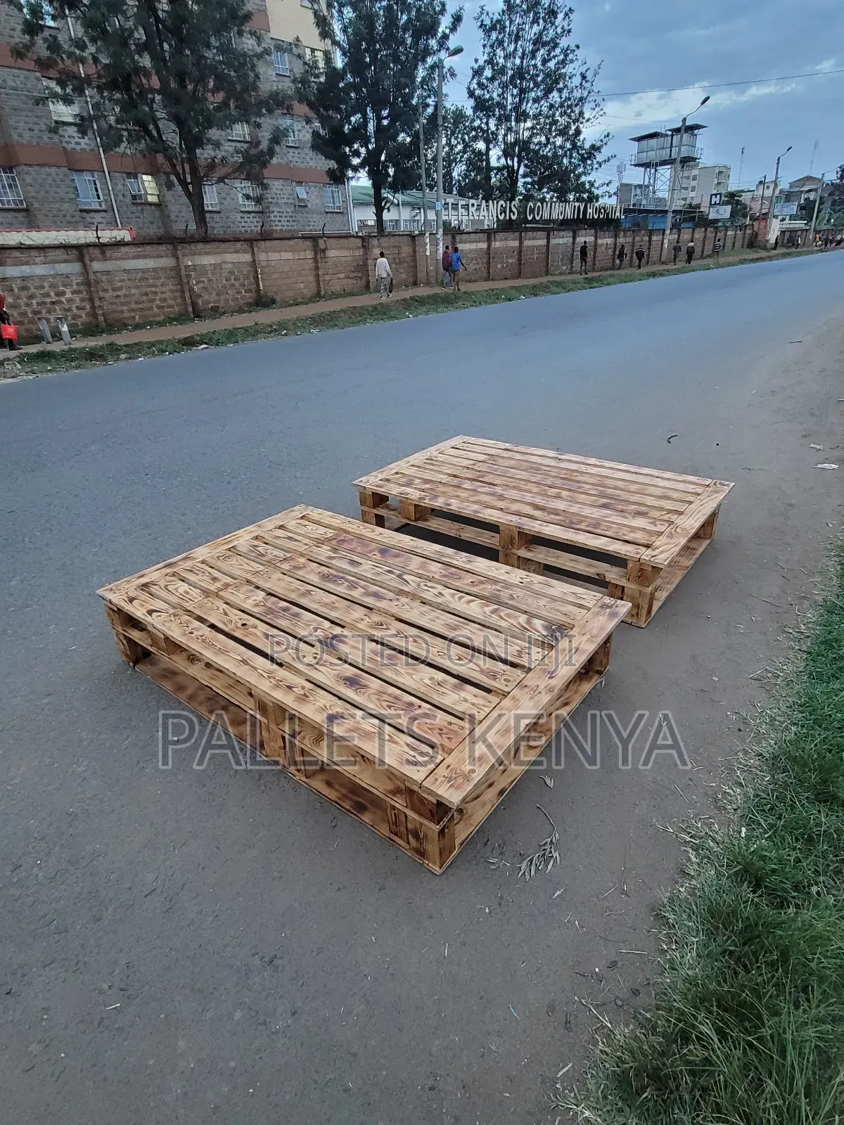 Blazed Finish 5by6 Pallet Bed-17b5