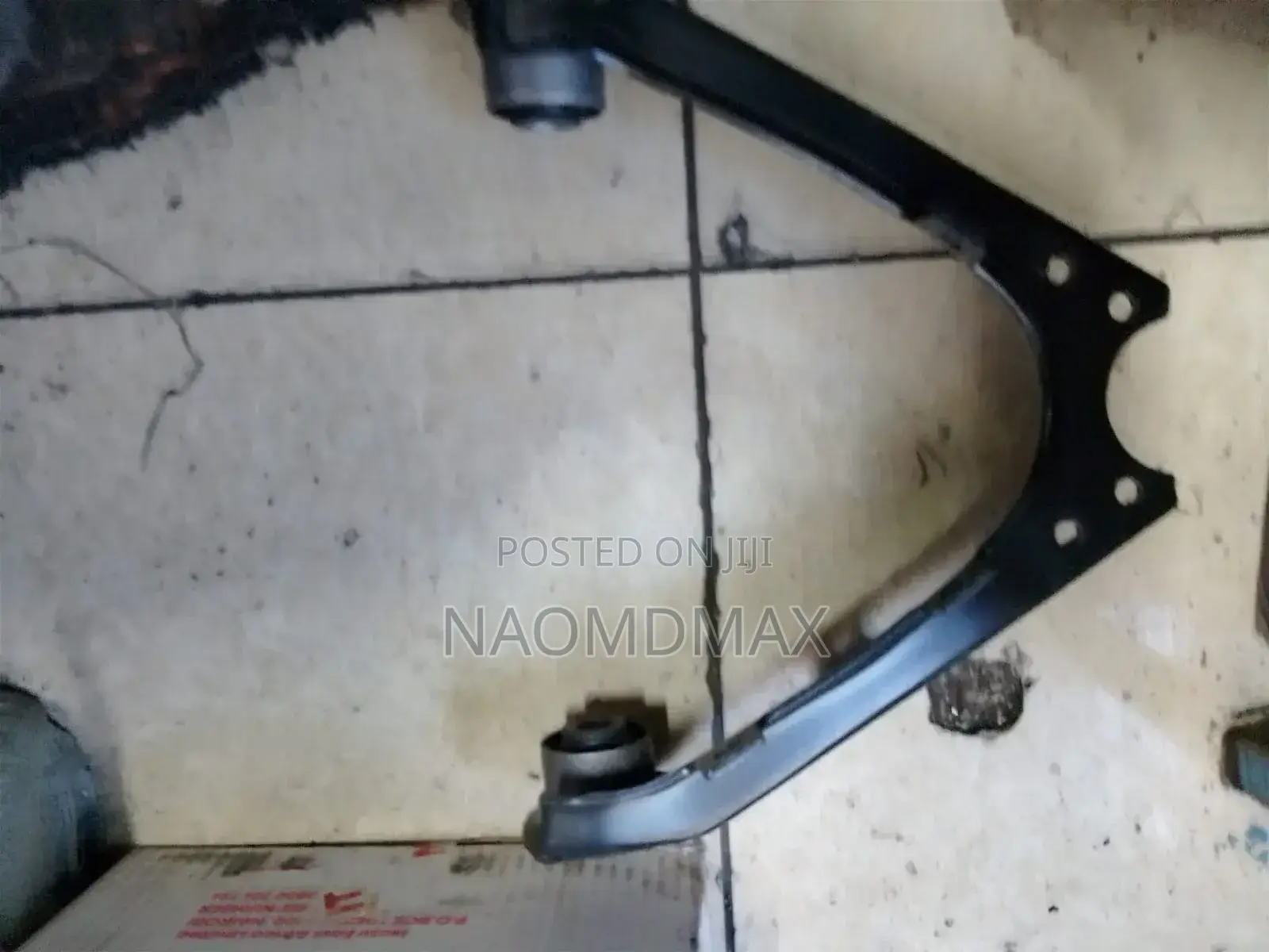 Control Arm for Isuzu Dmax