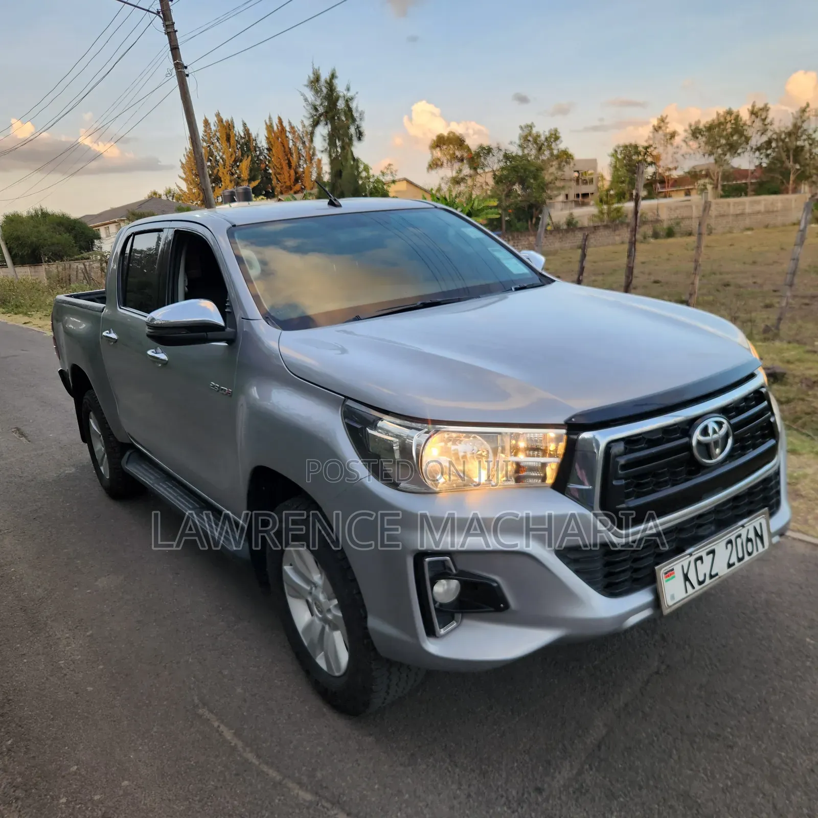 Toyota Hilux 2019 Silver