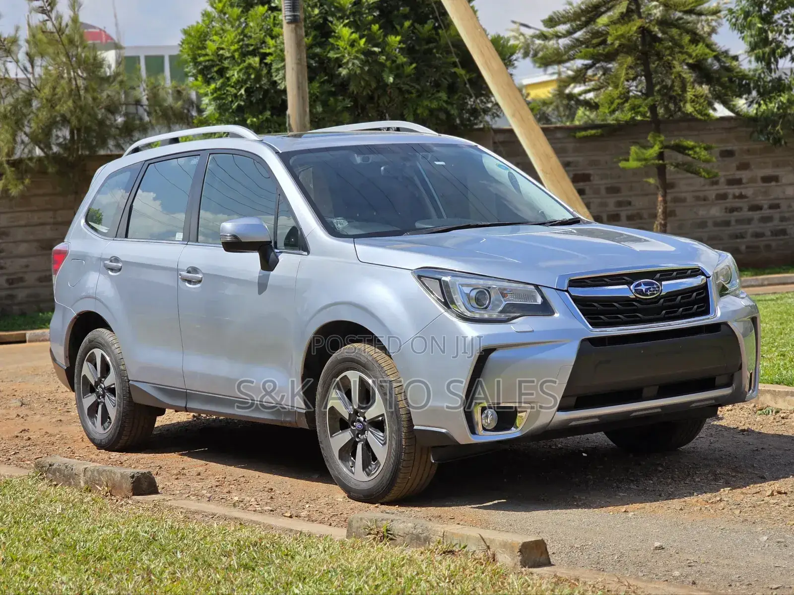 Subaru Forester 2019 Silver