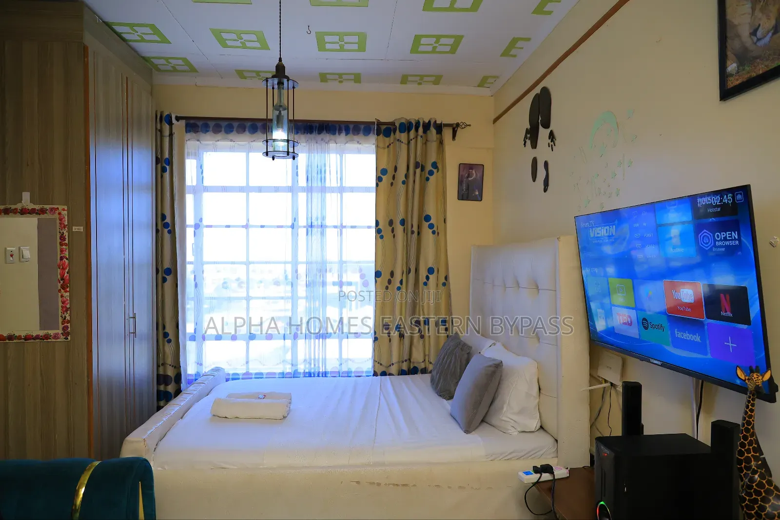 Kamakis Hideaway: Modern Studio With All the Amenities